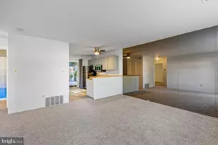 8 Mozart Way, Newark, DE 19702 - Photo 4