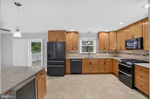 2413 Chatham Dr, Wilmington, DE 19803 - Photo 12