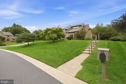 24 Downs Drive, Wilmington, DE 19807 - Photo 2