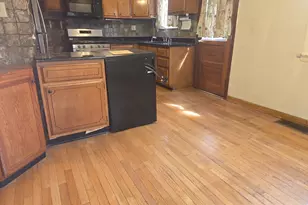 434 Forest Dr, Wilmington, DE 19804 - Photo 8