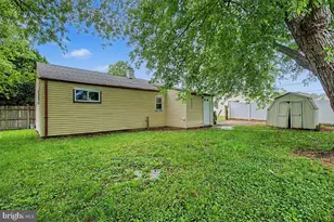 7 Deborah Ave, New Castle, DE 19720 - Photo 4