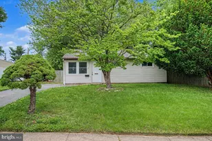 7 Deborah Ave, New Castle, DE 19720 - Photo 2