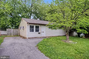 7 Deborah Ave, New Castle, DE 19720 - Photo 1