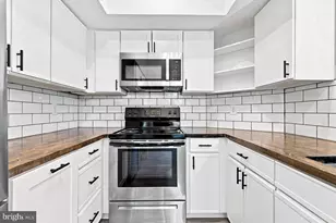 4305 Birch Cir, Wilmington, DE 19808 - Photo 8
