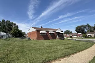 318 Atwood Rd, Wilmington, DE 19804 - Photo 2