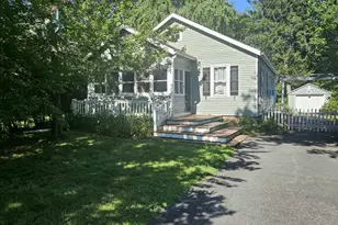 412 Marsh Rd, Wilmington, DE 19809 - Photo 1