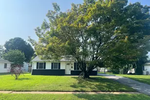 211 N Brownleaf Rd, Newark, DE 19713 - Photo 2