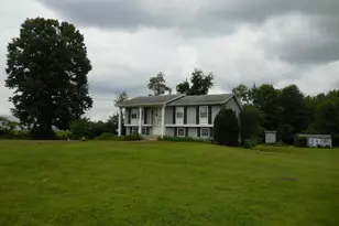 3862 Wrangle Hill Rd, Bear, DE 19701 - Photo 2