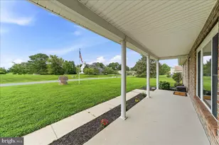 111 Sycamore Ln, Townsend, DE 19734 - Photo 2