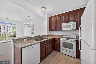 1000 Fountainview Circle #1306, Newark, DE 19713 - Photo 4
