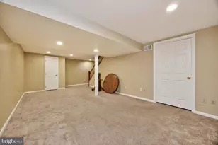 26 Bristol Ln, Newark, DE 19711 - Photo 34