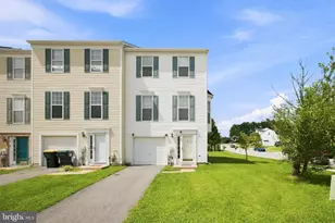 1 Lisa Dr, Newark, DE 19702 - Photo 2