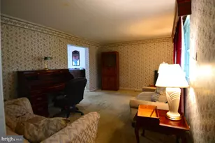 35 Valley Forge Ct, Newark, DE 19702 - Photo 4
