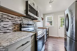 1009 Clayton Rd, Wilmington, DE 19805 - Photo 8