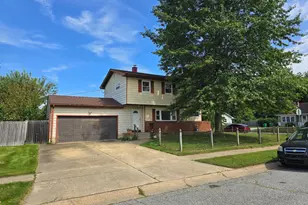 18 Pearson Dr, Newark, DE 19713 - Photo 1