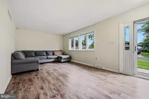 937 Alexandria Dr, Newark, DE 19711 - Photo 4