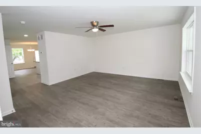 5 Buttonwood Avenue, New Castle, DE 19702 - Photo 2