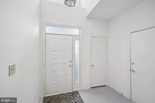 8 O Rourke Ct, Newark, DE 19702 - Photo 2