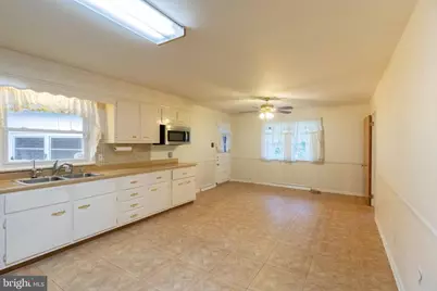 807 Seville Avenue, Wilmington, DE 19809 - Photo 10