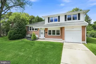 2106 Swinnen Dr, Wilmington, DE 19810 - Photo 2