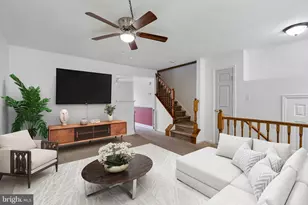 654 Corsica Ave, Bear, DE 19701 - Photo 2
