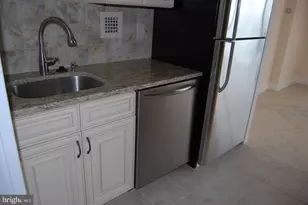 1401 Pennsylvania Ave, Wilmington, DE 19806 - Photo 6
