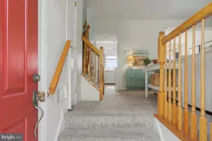 205 Sloan Ct, Wilmington, DE 19808 - Photo 2