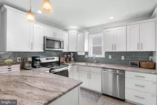 128 E Green Valley Cir, Newark, DE 19711 - Photo 14