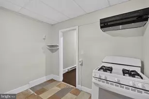 617 W 9th St, Wilmington, DE 19801 - Photo 16