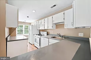 437 Stonebridge Blvd, New Castle, DE 19720 - Photo 8