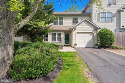 437 Stonebridge Boulevard, New Castle, DE 19720 - Photo 2