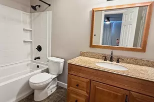 32 Ethan Allen Ct, Newark, DE 19711 - Photo 18