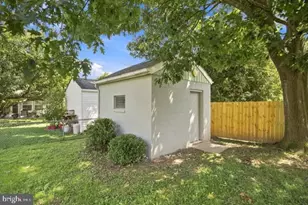 11 W Redmont Rd, Wilmington, DE 19804 - Photo 26