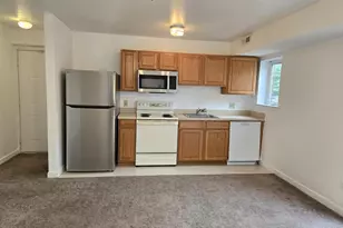 6703 Pleasant Ct, Wilmington, DE 19802 - Photo 4