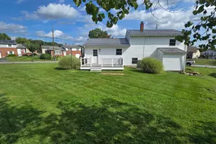 2444 Owen Dr, Wilmington, DE 19808 - Photo 16