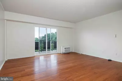 27602 Valley Run Drive #602, Wilmington, DE 19810 - Photo 4