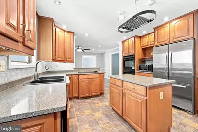 172 Oldbury Drive, Wilmington, DE 19808 - Photo 18