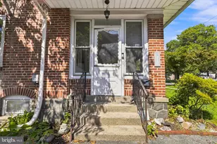 2114 Lancaster Ave, Wilmington, DE 19805 - Photo 2