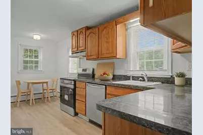 319 Cleveland Avenue, Wilmington, DE 19803 - Photo 2