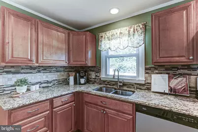 307 E Roosevelt Avenue, New Castle, DE 19720 - Photo 28