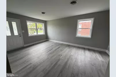 225 Bassett Avenue, New Castle, DE 19720 - Photo 2