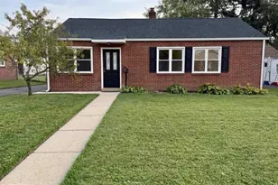 225 Bassett Ave, New Castle, DE 19720 - Photo 1