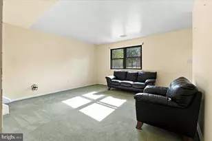 305 Kemper Dr, Newark, DE 19702 - Photo 8