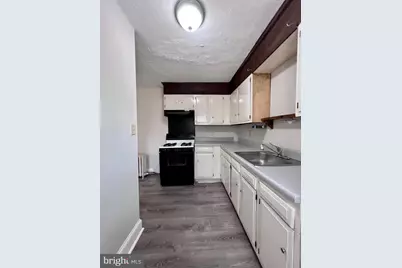 2602 W 18th Street #2, Wilmington, DE 19806 - Photo 10