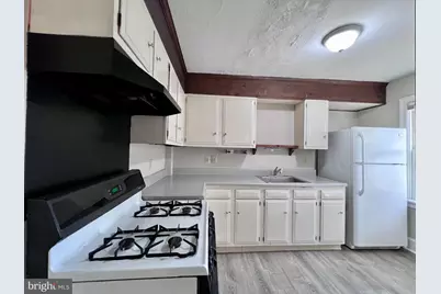 2602 W 18th Street #2, Wilmington, DE 19806 - Photo 8