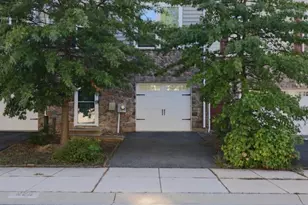 225 W General Grey Ct, Newark, DE 19702 - Photo 2