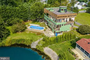 1 Lake Dr, Bear, DE 19701 - Photo 4