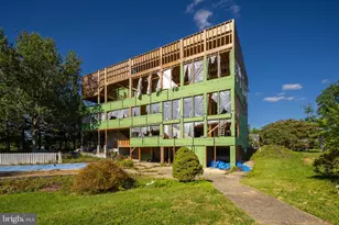 1 Lake Dr, Bear, DE 19701 - Photo 8