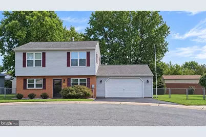 12 Rogers Circle, Newark, DE 19702 - Photo 1