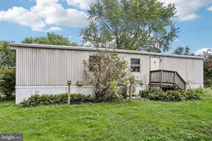 115 5th St, Delaware City, DE 19706 - Photo 2